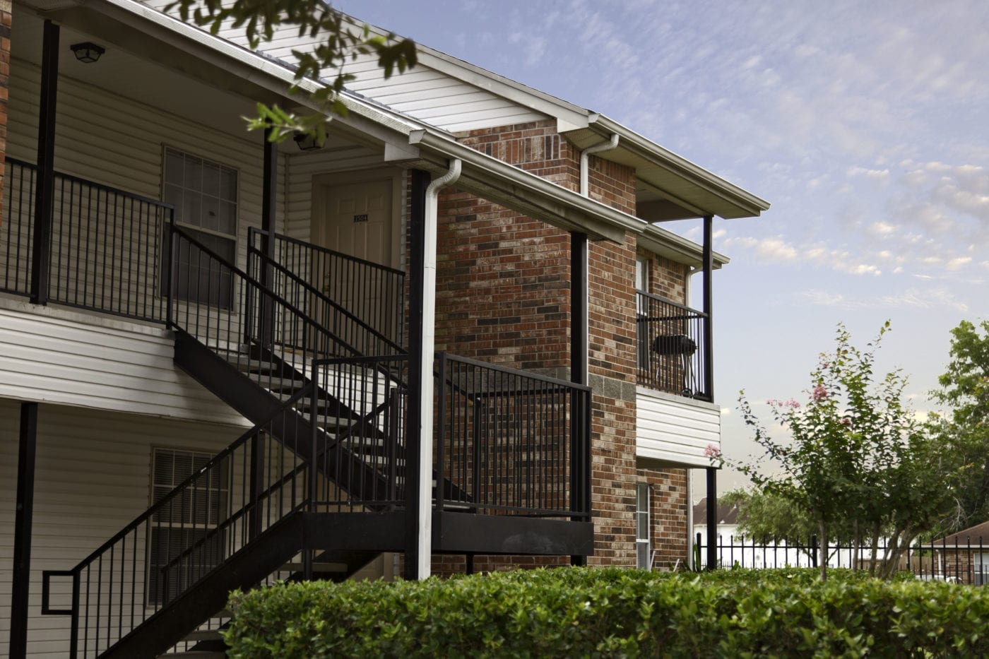 Meadowbrook Plaza Apartments for Rent in Houston, TX