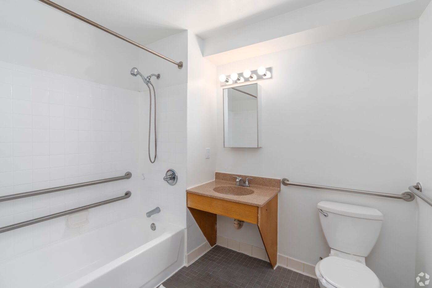 Apartment-Interior-Bathroom-Vanity-2-scaled