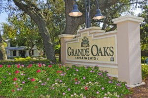 Grande-Oaks-8-25-09_0054