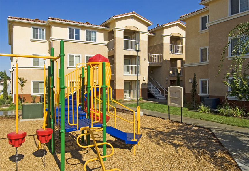 Summercrest Apartments for Rent in Fresno, CA