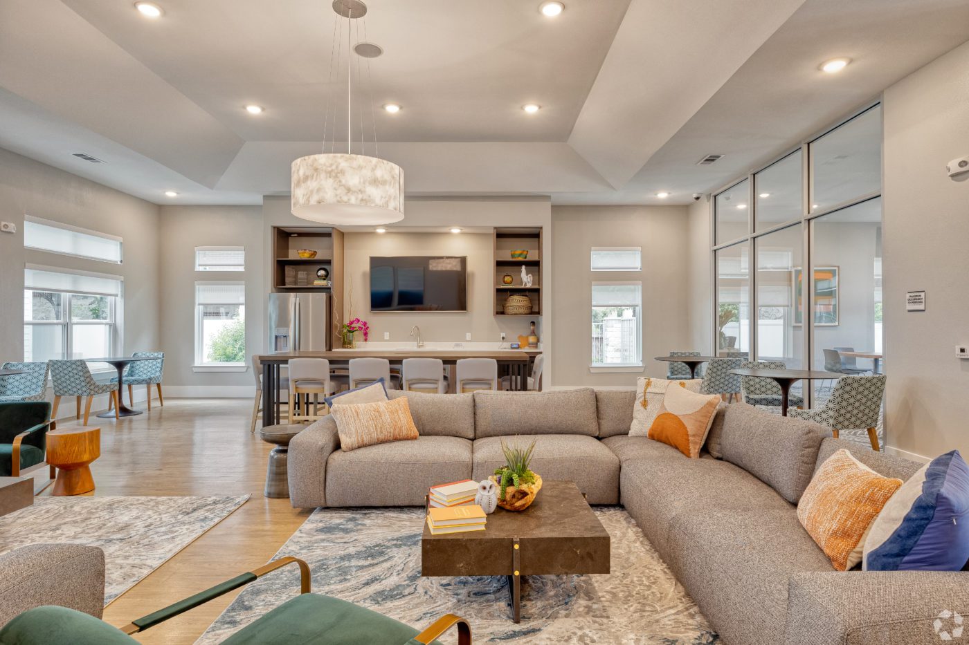 Leasing-office-austin-tx-La-Cima-scaled - La Cima Apartments | Austin TX